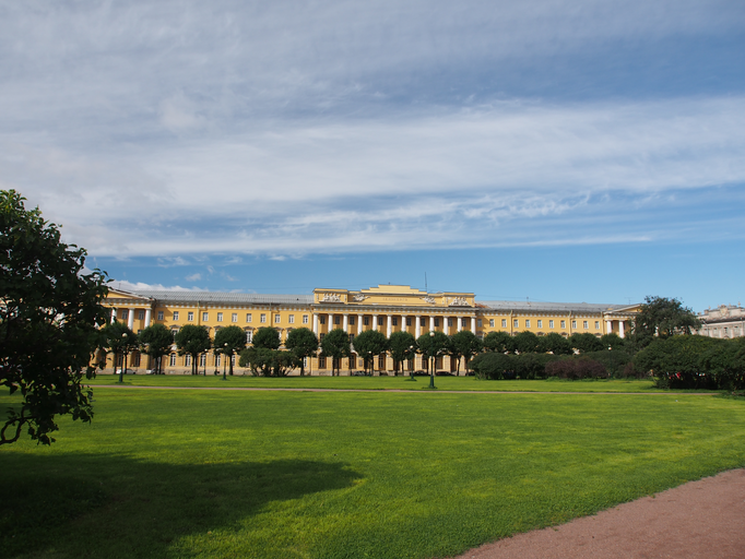 Казармы Павловского лейб-гвардии полка)